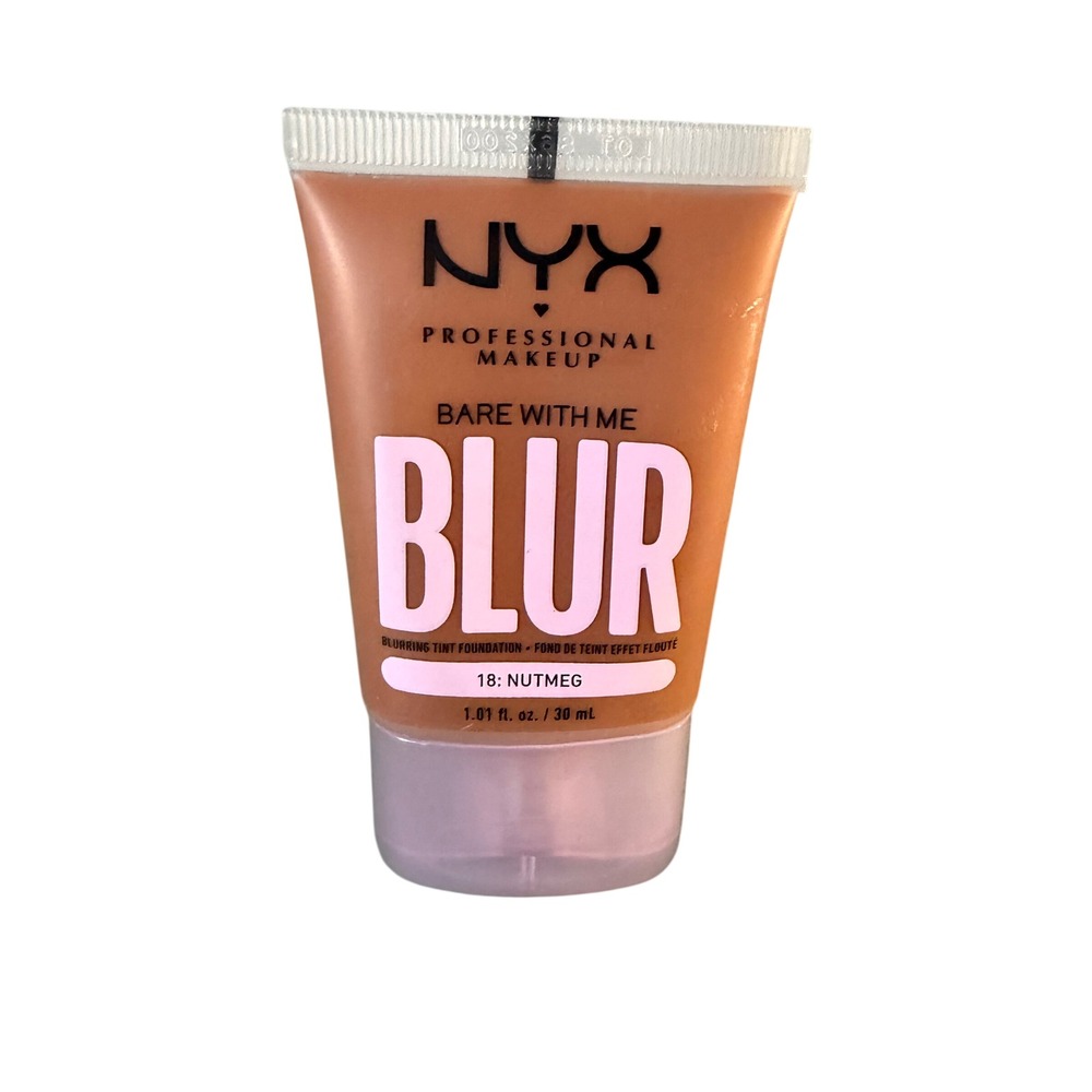 NYX Bare With Me Blur Foundation 18 Nutmeg 1.01oz Matte Blurring Tint BWMBT18